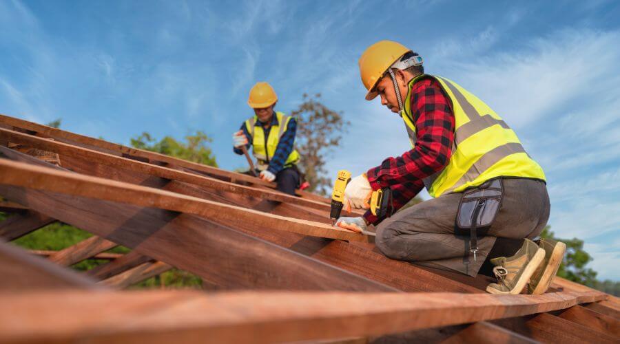 Professional Flat Roofing Installation services in Tennessee, IL